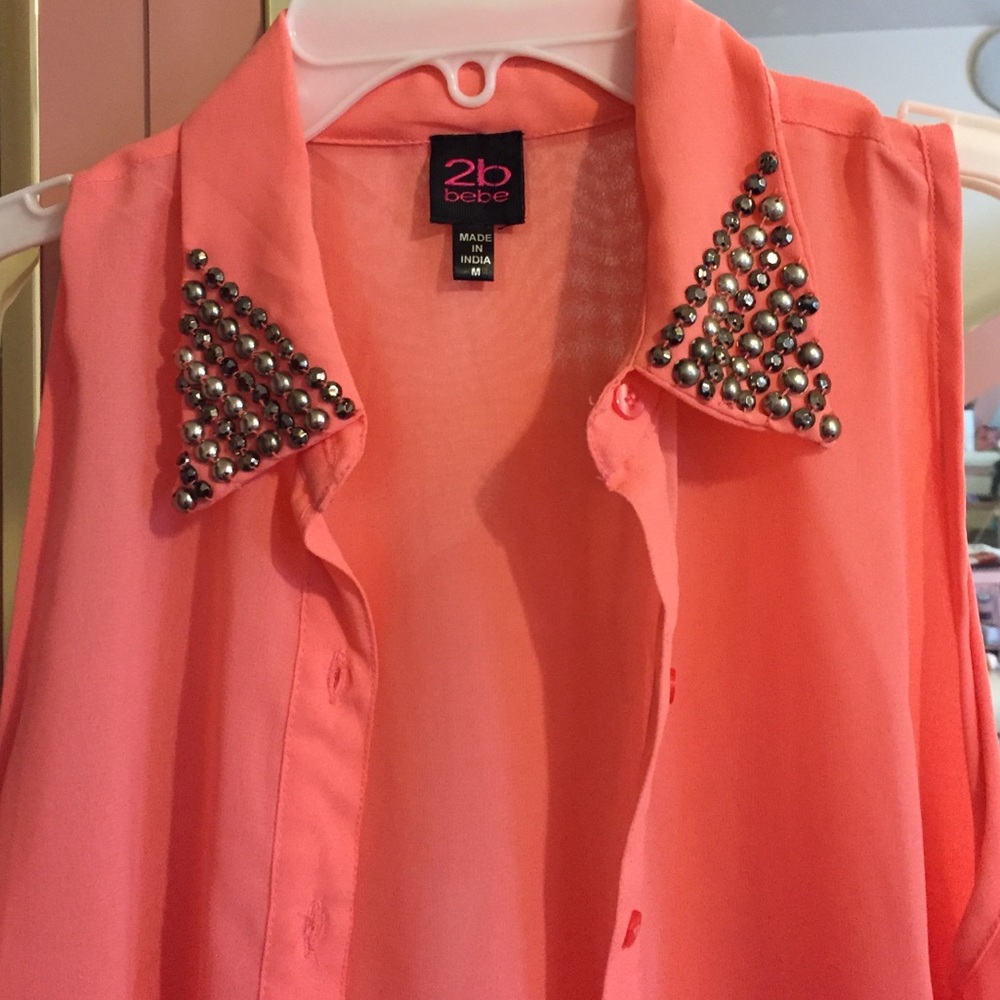 Button Down Top With Collar - image 2